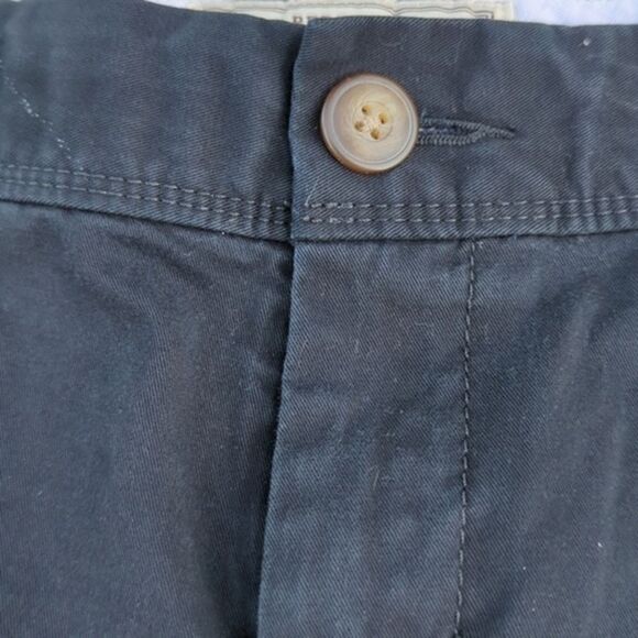 Women's Old Navy 8 M Medium Shorts Chino Khakis Black Stretch 4 Pockets‎ - Picture 3 of 14